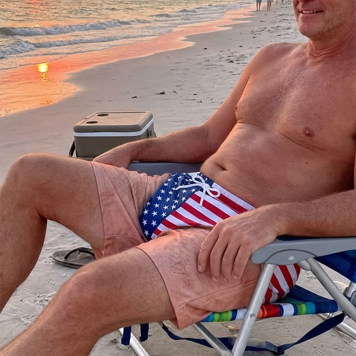 Custom Patriotic Men’s Swim Trunks – Personalized 4th of July USA Swim Shorts for Summer Vacation Gifts