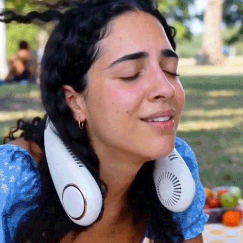 🌀Ditch Old Hand Fans – This New Revolutionary Neck Fan Keeps You Cool Hands-Free