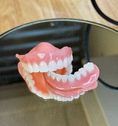 DENTURES-Boil-and-Bite Functional Denture, Self-fit at Home, Fully Adjustable for Narrow or Wide Arches, Long or Short-term Solution, Eat, Drink and Smile Confidently
